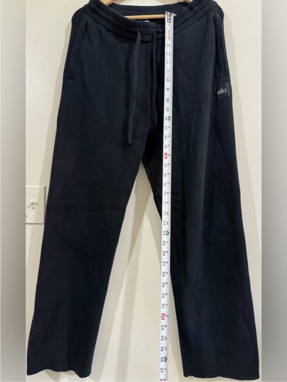 ALO Yoga Black Men’s Rib-Waist Drawstring Joggers